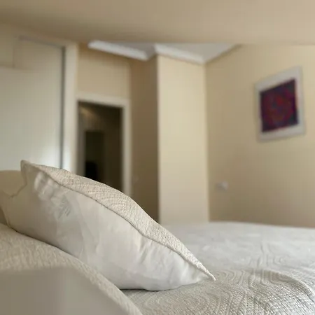 Atico En El Centro De Llanes